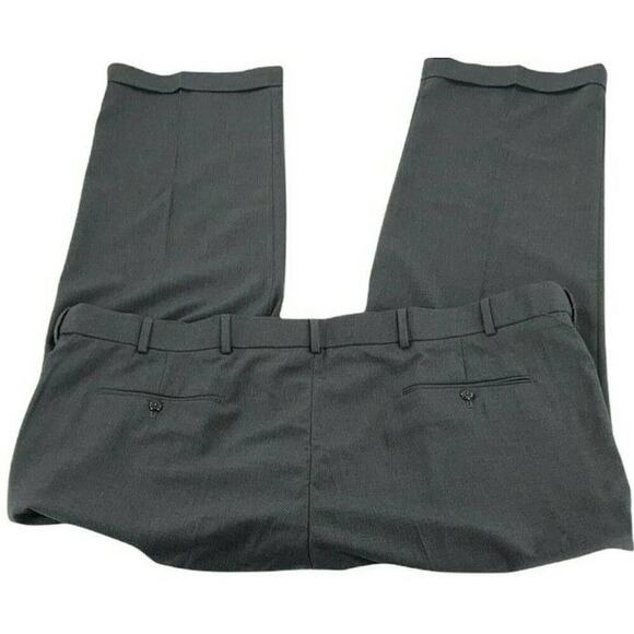 STAFFORD Mens Tailored Big & Tall Fit Front Pleated Buttons Pockets Pants 52x32 - Picture 4 of 8